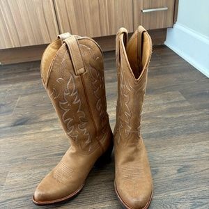 Like New Size 6.5 Cowgirl Boots - Women's